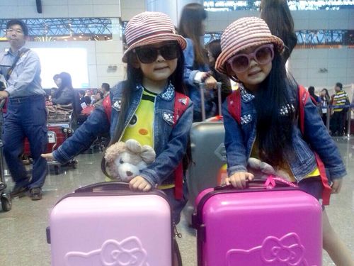 Les deux jumelles taiwanaises stars du moment (photo CNA)